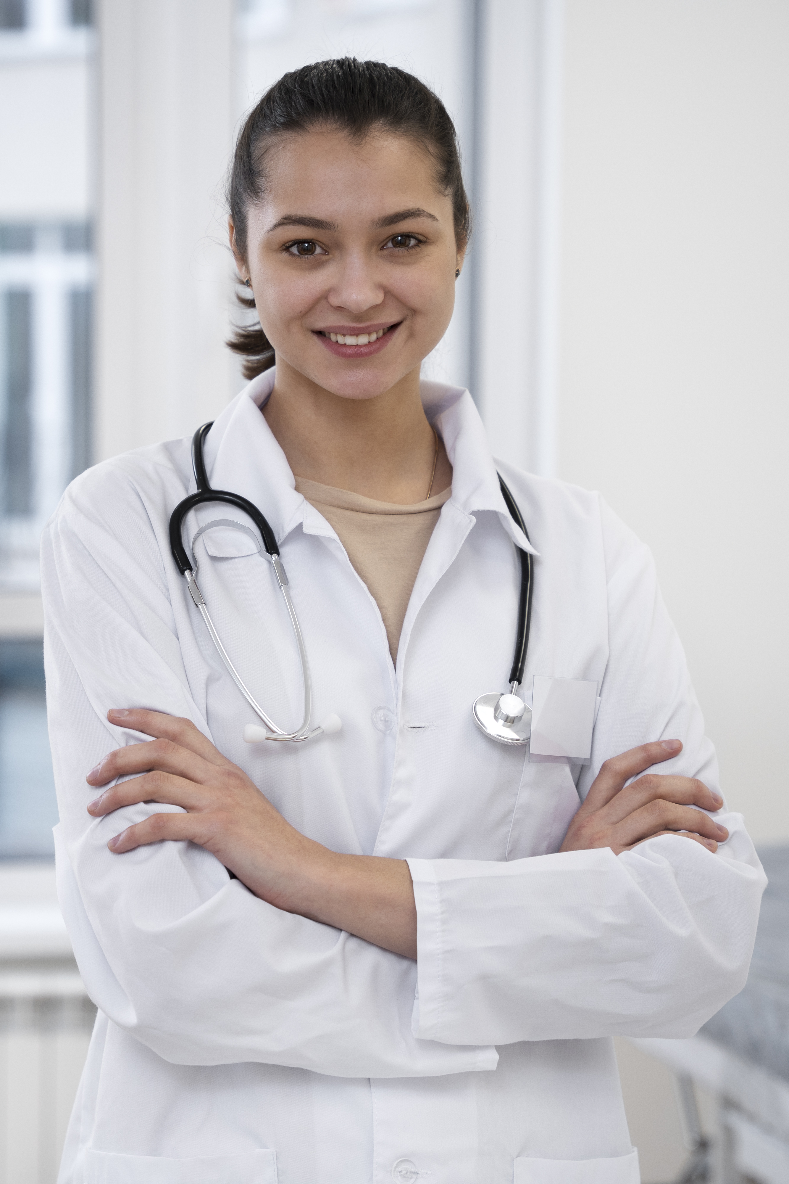 doctor-wrking-their-clinic